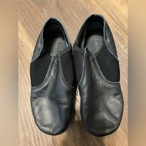 Capezio Jazz Shoes - Girls Black
